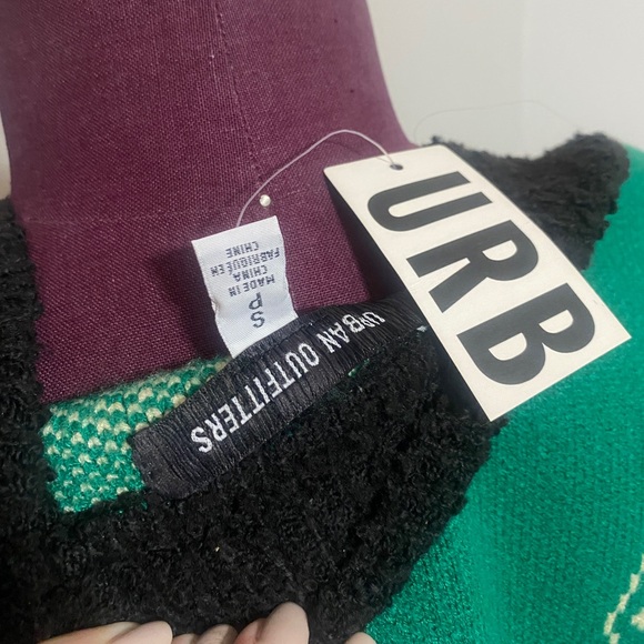 Urban Outfitters High Roller Sweater Vest - Picture 7 of 7